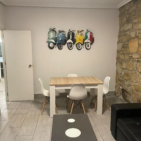 Amplio En Donostia-san Sebastian *