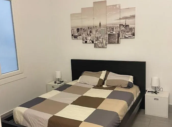 Amplio En Donostia-san Sebastian 圣塞瓦斯蒂安